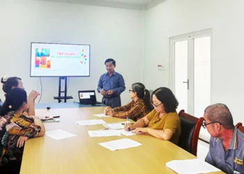 Trung tâm Y tế Tịnh Biên: Tập huấn kiến thức về an toàn thực phẩm