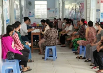 Cù Lao Giêng: 200 phụ nữ được khám sàng lọc, tầm soát ung thư cổ tử cung