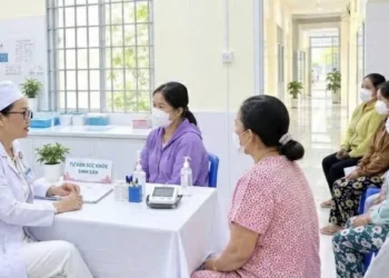 Cù Lao Giêng: 200 phụ nữ được khám sàng lọc, tầm soát ung thư cổ tử cung