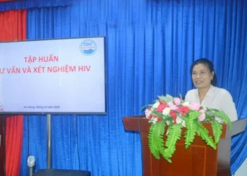Trung tâm Kiểm soát bệnh tật tỉnh An Giang tập huấn tư vấn và xét nghiệm HIV cho nhân viên tiếp cận cộng đồng
