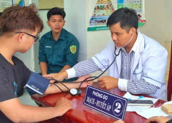 Trạm Y tế Kiên Lương: Phối hợp tổ chức sơ tuyển sức khỏe nghĩa vụ quân sự, nghĩa vụ công an nhân dân năm 2027