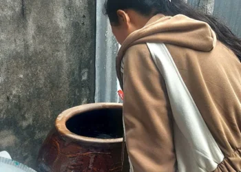 Xã Vĩnh Trạch ra quân vệ sinh môi trường phòng, chống sốt xuất huyết